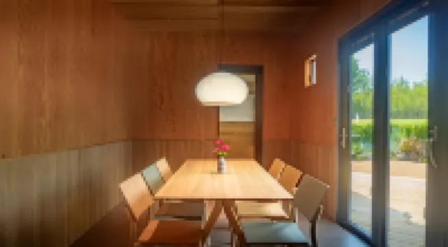 GBOX Homestay (G Camp Mountain Lake Campground)