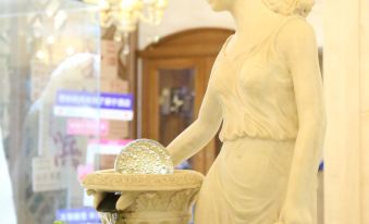 Harbin Zhenning Hotel (Central Street Subway Station Sophia Church Branch)