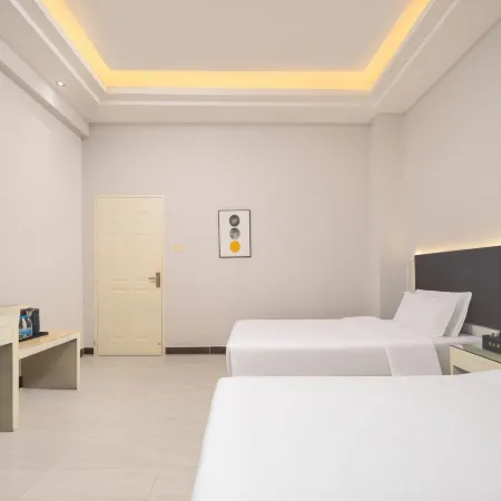 Manle Hotel （Danzhou Summer Square Branch）