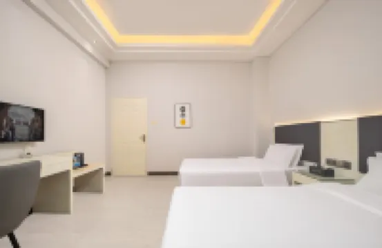 Manle Hotel （Danzhou Summer Square Branch）