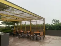 The Peak Service Apt By David