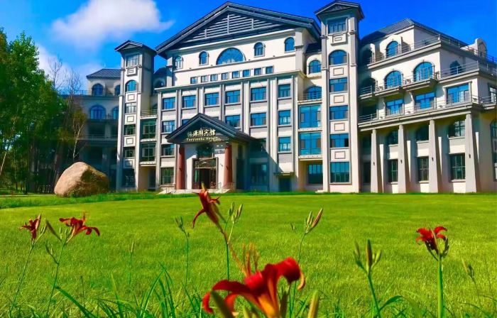 Xiaoyao Baxianhu Hotel