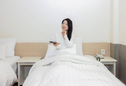 이천 XYM 호텔 조식 또는 로비 이미지