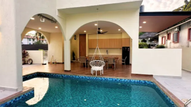 The Luxurious 40 @ Millos Villa  호텔