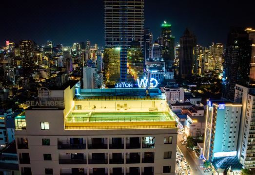 GW Hotel의 로비 공간