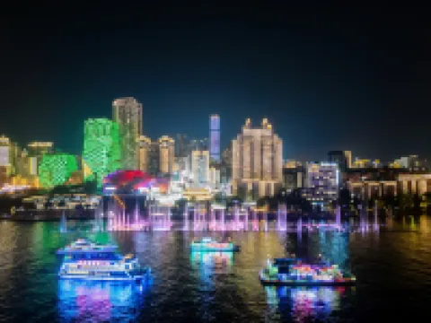 ECHENG丨怡程酒店（柳州五星步行商業街銀泰城店）