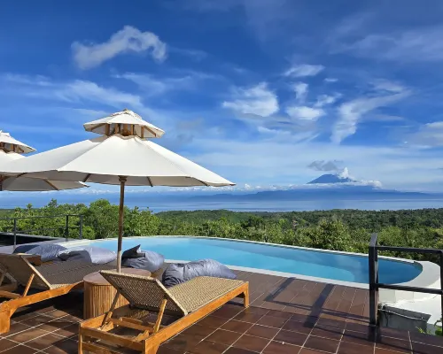 Nusa Penida Villa Bhoemi Hotels near Turtle Beach