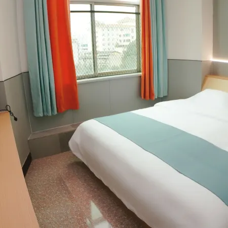 Huajian Homestay