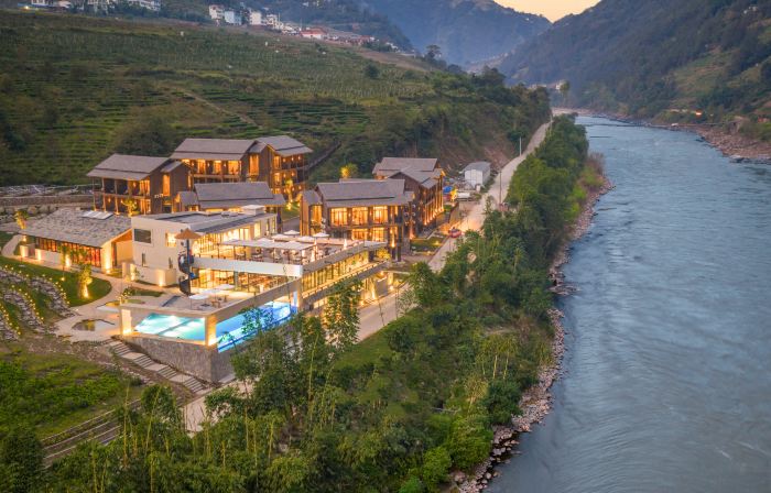 Fall in Love with the Nujiang River·Buladi Manor Hotel (Fugong Branch, Nujiang)