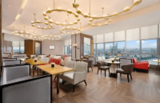 ECHENG丨怡程酒店（柳州五星步行商業街銀泰城店）