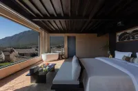 Ting Shan Yin Shang | Secluded Mountain Retreat Rizhao Jinshan Snow Mountain View Inn - balcony