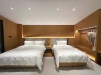 Leshan Chanyi Yiyue Hotel