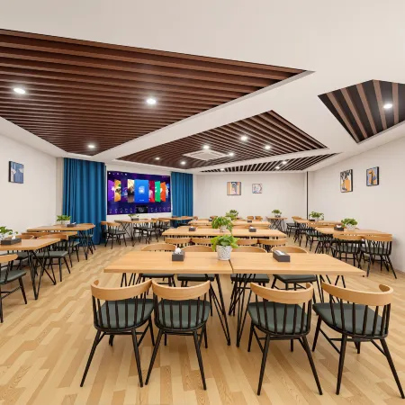 Yipan Art Hotel