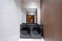 DeMa Esports Hotel (Paojiang Huacheng Plaza Store