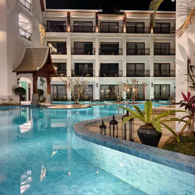 Glond Hotel バンパノム周辺のホテル