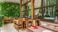 Yuzhny Dvorik Country Complex - Bữa sáng
