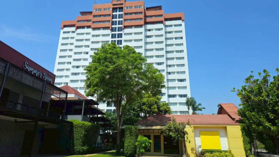 Hua Hin Grand Hotel and Plaza