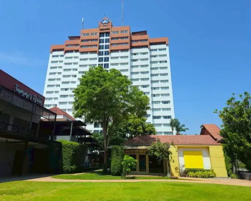 Hua Hin Grand Hotel and Plaza Hotel dekat Dermaga Hua Hin