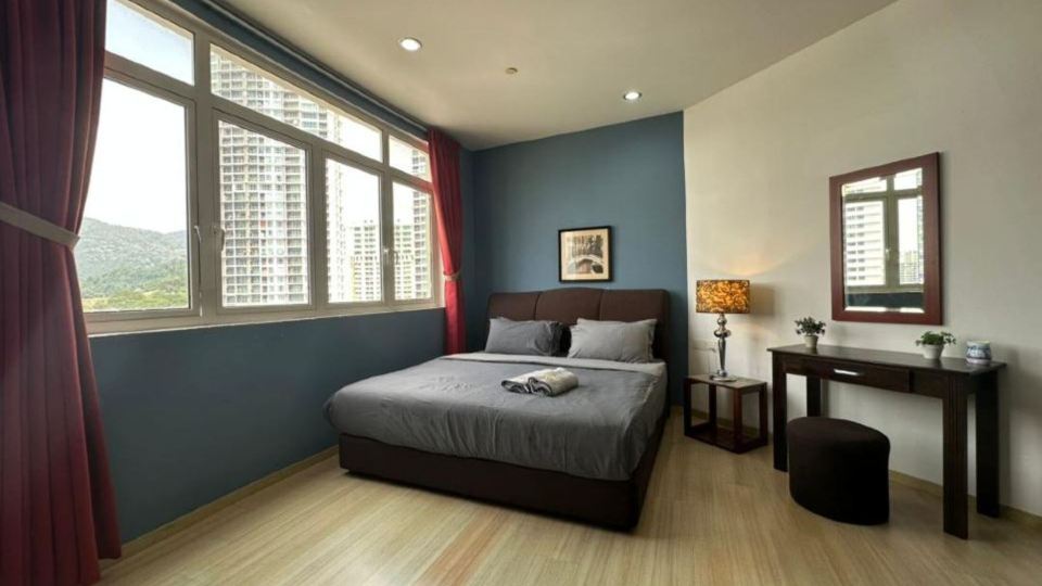 OneOneEight By XW Home