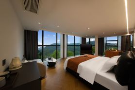 Fengchuibanxia Forest Hot Spring Homestay