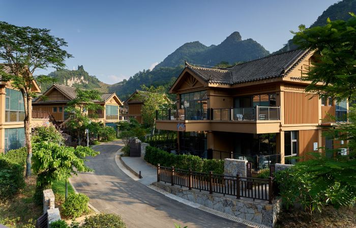 Huajian Quangu Resort Hotel