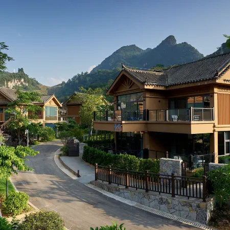 Huajian Quangu Resort Hotel