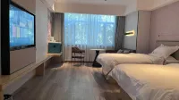 Burqin Tingmei Hotel (Russian Style Pedestrian Street) - 2-Star