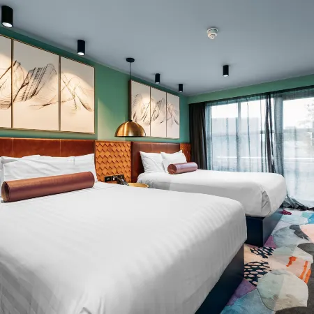 Naumi Hotel Auckland Airport Отели рядом с достопримечательностью «Мангер»