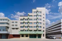 Haiyou Hotel · Dandong Yalu River Broken Bridge