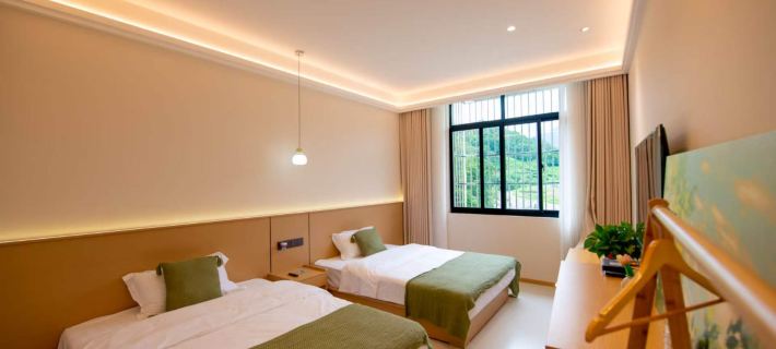 Yunli Nuanju Homestay (Niucao Mountain Scenic Area) Hotels in Yuexi