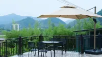 Shiguang Xiaoju Lovers Mountain View Holiday Villa - 2-Star