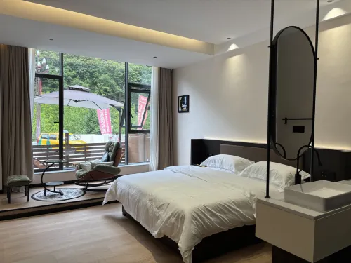 Heishui Banshanhai Homestay - Scenic