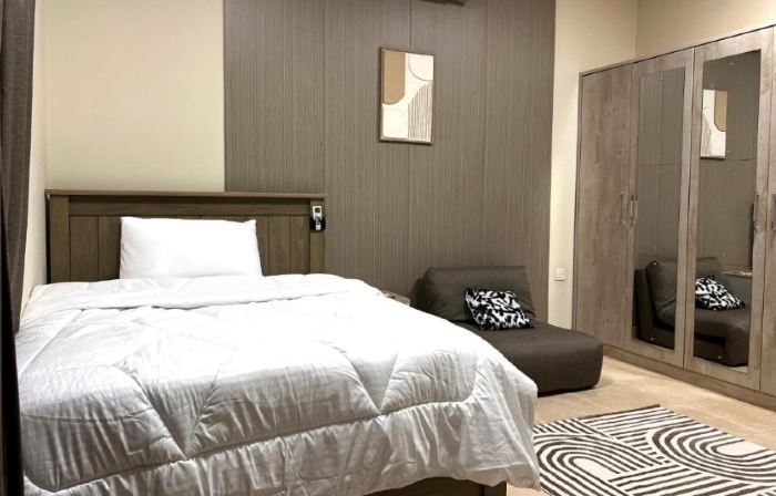 Peaceful 2BR Escape Close to Everything