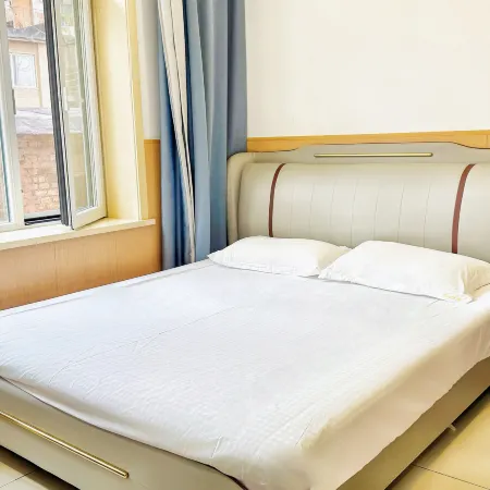 Jinshan Homestay (Seafood Street)