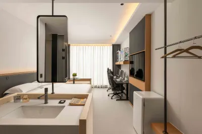 ETant Electrical Sports Apartment (Nanning Yuxi Subway Station Branch)