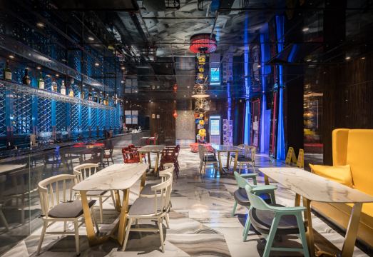 3. 샤오화 호텔..