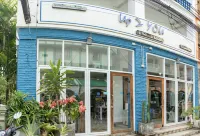 Meow+ Cat Cafe & Hotel Hotels near Tri Trang Beach