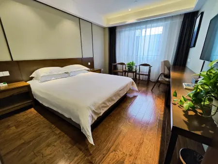 Yiyuan Hotel