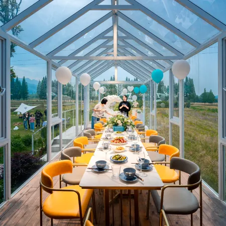 MOUNTAIN FIELD  FLOWER HOUS