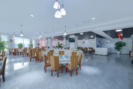 Aksu Dexin Hotel (Municipal Government Comprehensive Office Area)