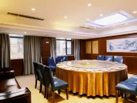 Lizhengmen Hotel Hotels near Qinghe Square