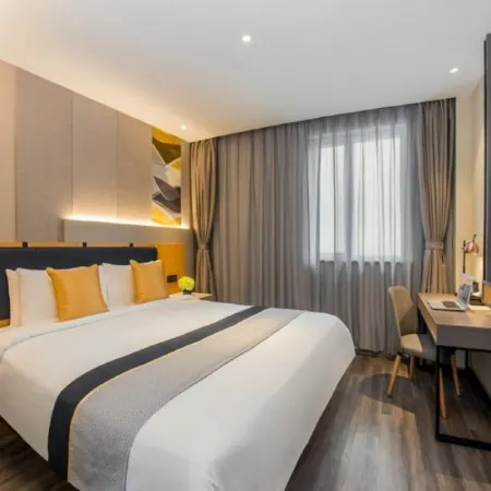 Homeinn  Hotel (Shanghai Renji Hospital East Campus Tongqiao Subway Station Branch)