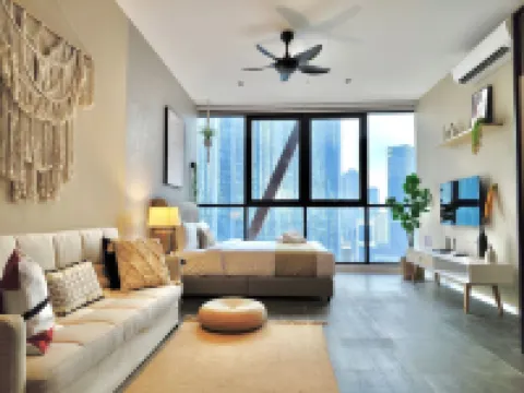 Scarletz Suites KLCC by MyKey
