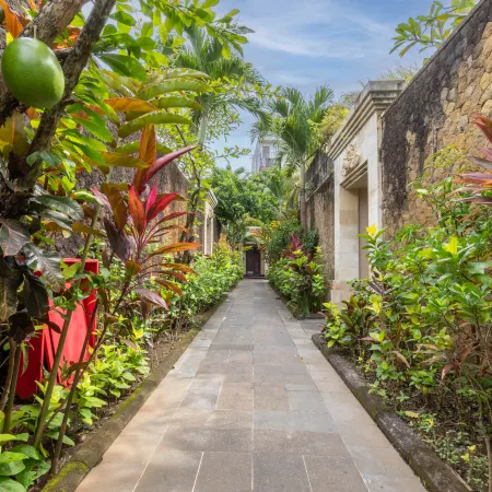 The Leaf Jimbaran Luxury Villas Отели рядом с достопримечательностью «Пляж Бингин»
