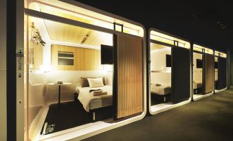 First Cabin Midosuji Namba