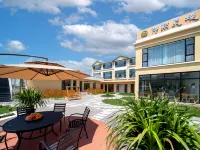 Nalati Yinxi Mijing Homestay - Private Pools