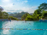 Dong Xiang Guesthouse - Pools