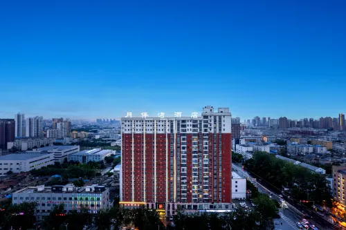 Yuebanwan Hotel (Fat Donglai at Xuchang Railway Station) - 3-Star