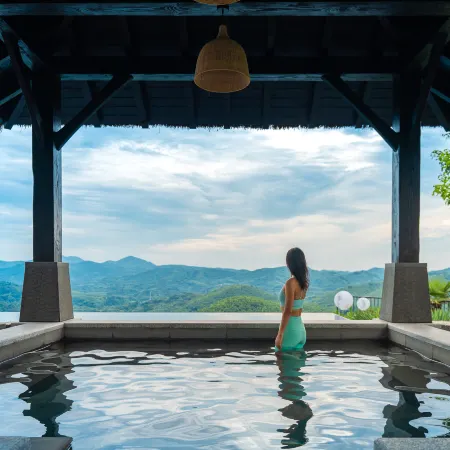 WYNDHAM GRAND PLAZA ROYALE HOT SPRINGS RESORT LIYANG