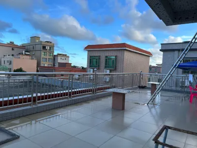 Taishan Yu Le Lou Hotel Hotels near Langqin Bay